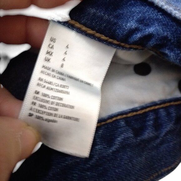 - American Eagle Vintage Hi-Rise Festival Women's Size 4 Distressed Denim Shorts - Picture 6 of 6